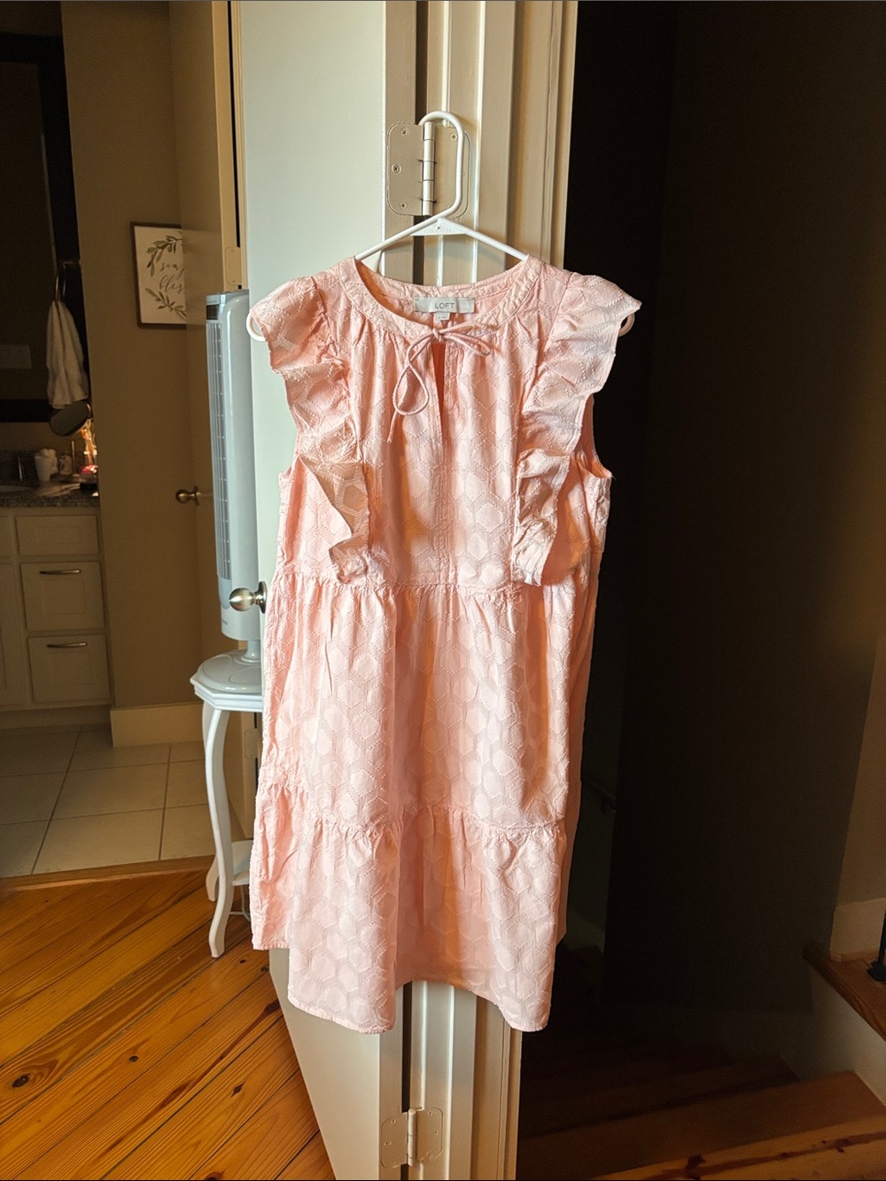 LOFT Light Pink Ruffled Sleeve Shift Dress Perfect for Summer!